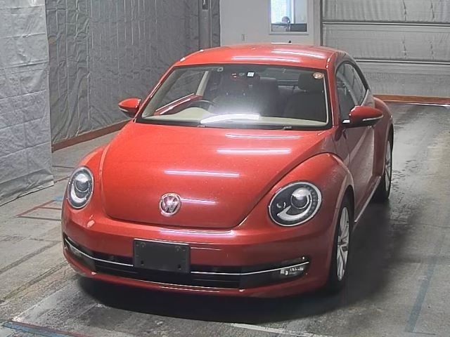 2524 Volkswagen The beetle 16CBZ 2014 г. (HERO)